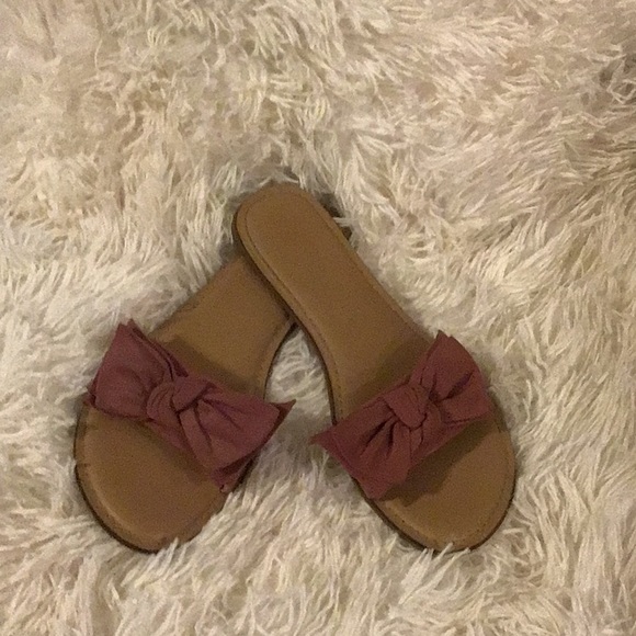 Time in Tru woman’s size 8 sandals - Picture 2 of 3